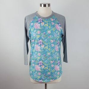 SOLD!!LulaRoe | Shirt